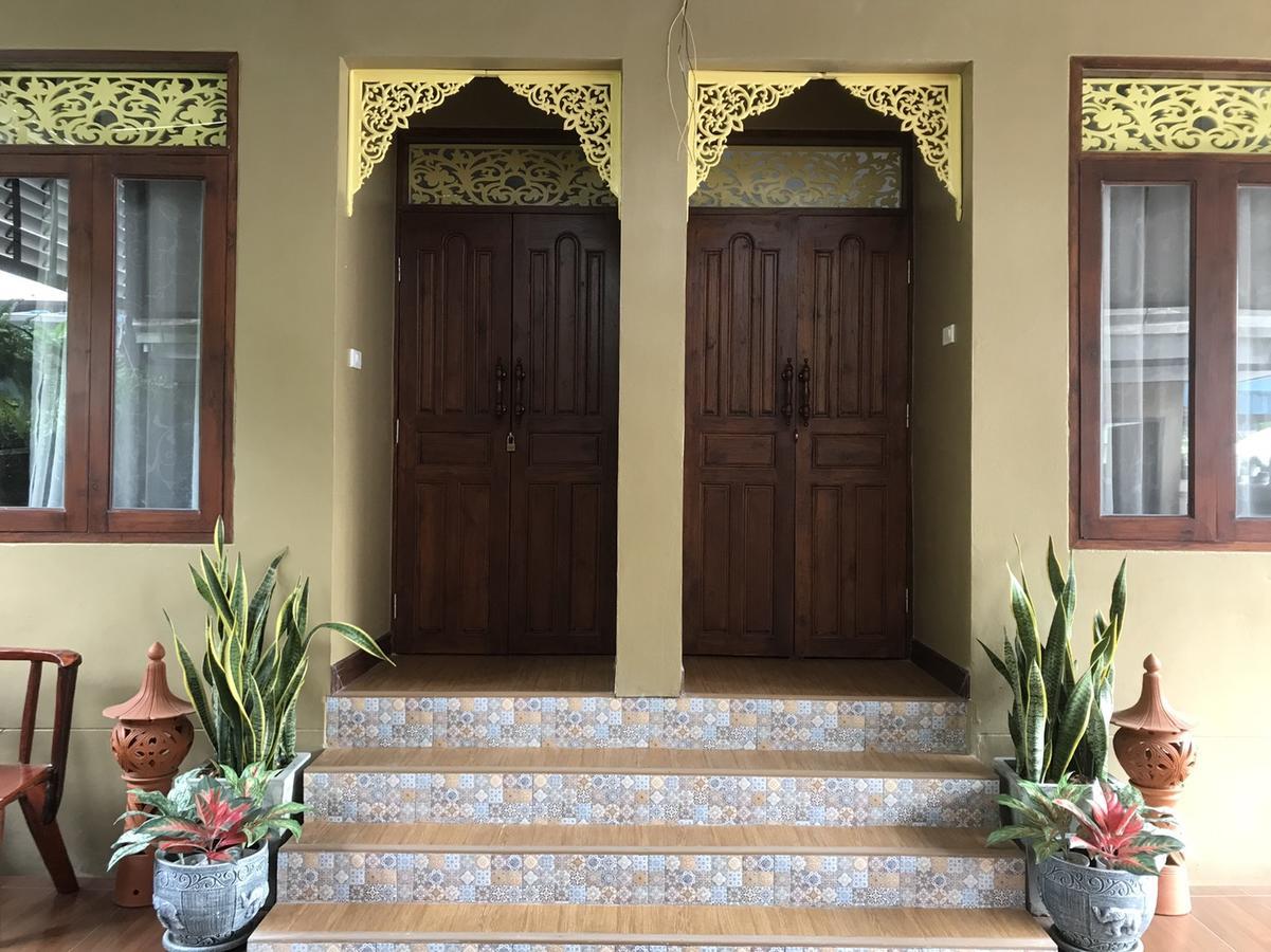 Banchan Hostel Phra Nakhon Si Ayutthaya Exterior photo